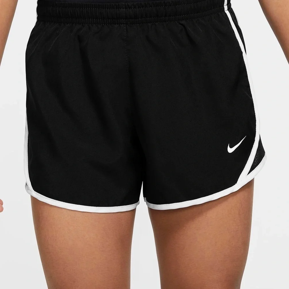 Nike Girls' Dry Tempo Running Shorts girls medium